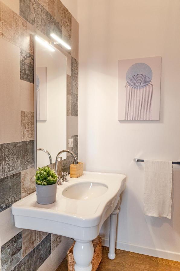 Apartament Apulialux Private 100Mq Rooftop Oasis W Jacuzzi Bari Zewnętrze zdjęcie
